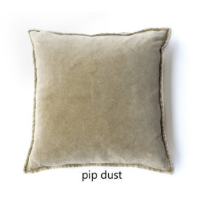 Coussin Pip en velours stonewashed Dust #Mlfabrics